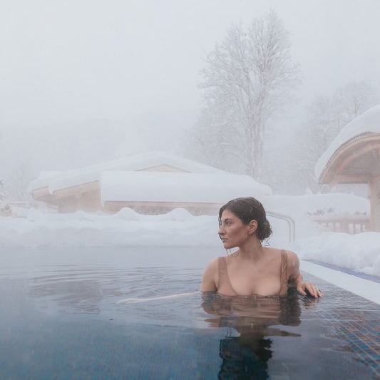 10 reasons why you need a plug and play Canadian Spa hot tub in your home