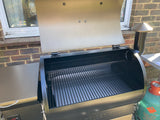 Canadian Spa Company_KG-10002_Moose Electric Wood Pellet Grill + Smoker Barbecue_Hot Tubs